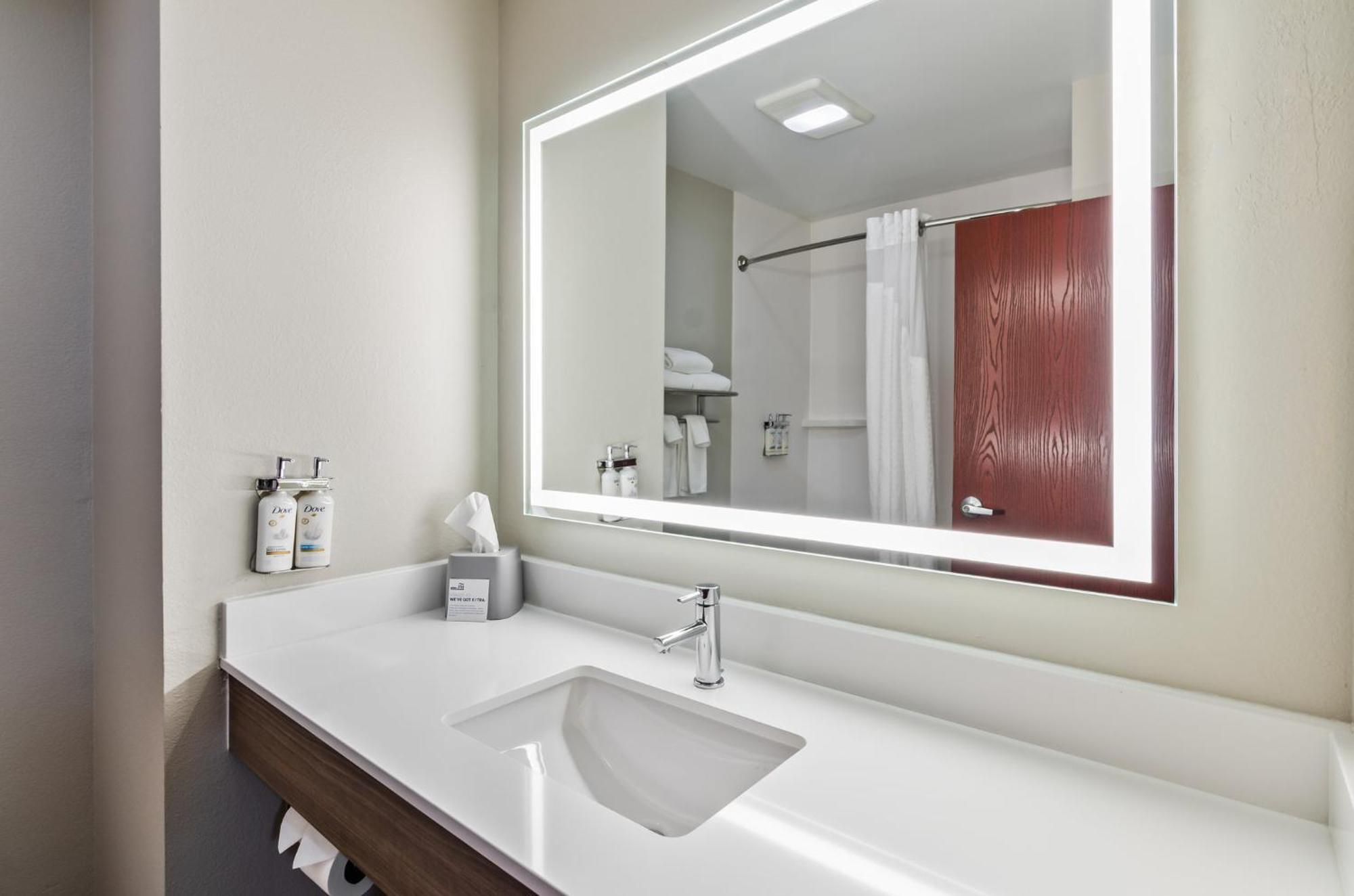 Holiday Inn Express & Suites Wytheville By Ihg Kültér fotó
